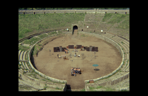 Pink Floyd Live At Pompeii Album Number 1 Midweek